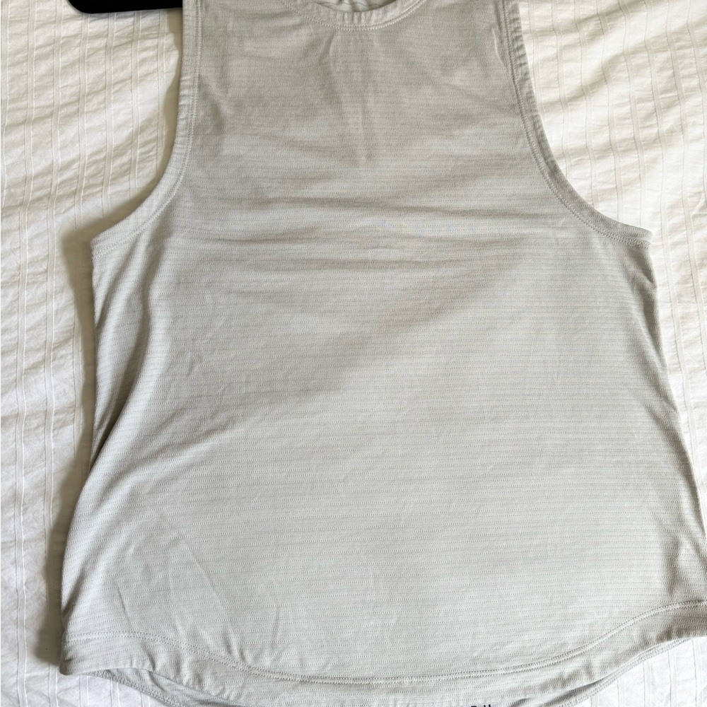 Lululemon Athletica Gray Sleeveless Tank Top